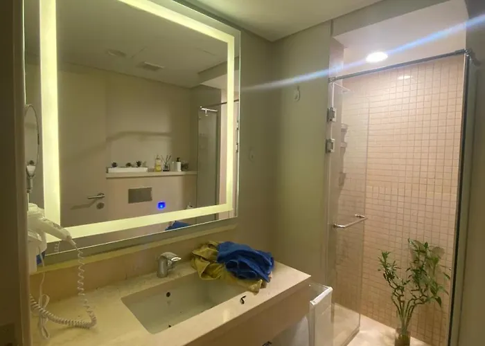 Mangroovy Tasteful 1 Bedroom Appartement